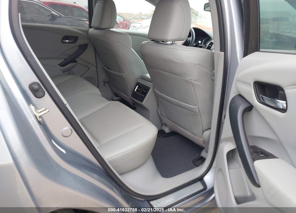 2016 ACURA RDX VIN: 5J8TB3H73GL011613