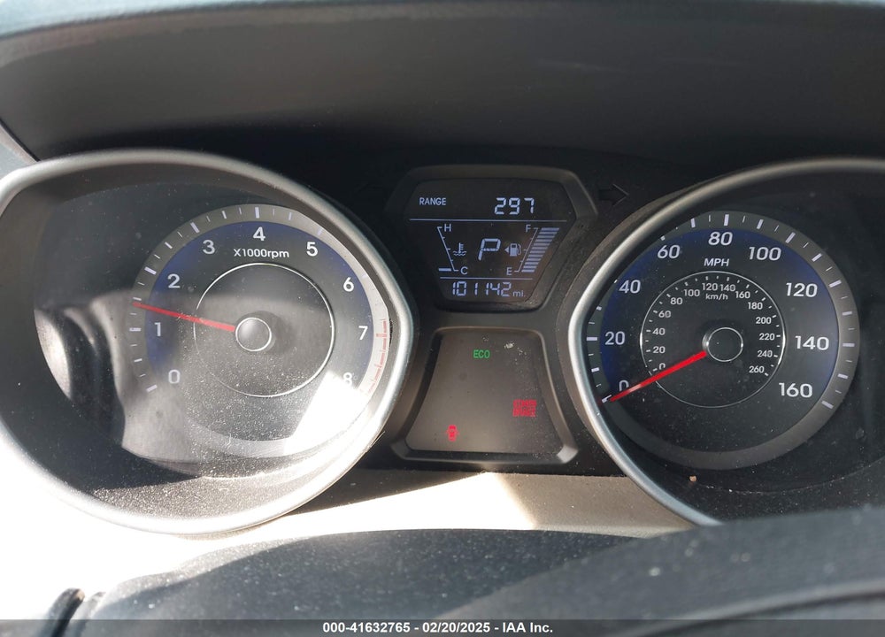 2014 HYUNDAI ELANTRA VIN: KMHDH4AE5EU189106