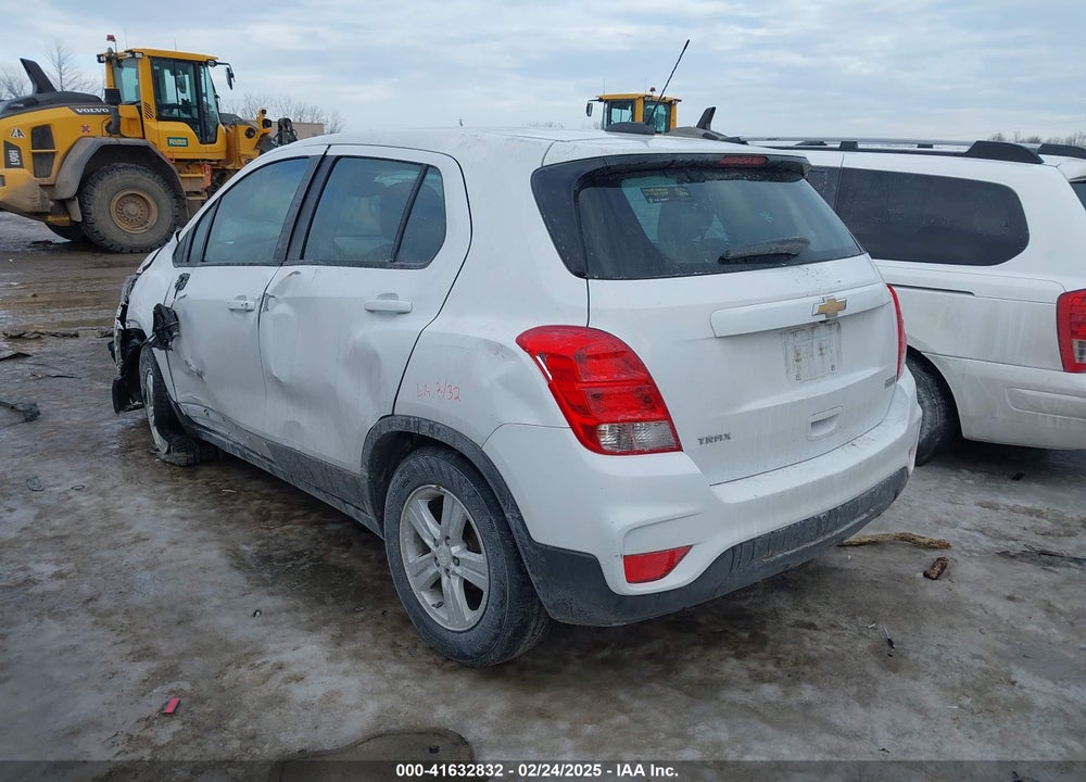 2019 CHEVROLET TRAX LS VIN: 3GNCJKSB2KL370576