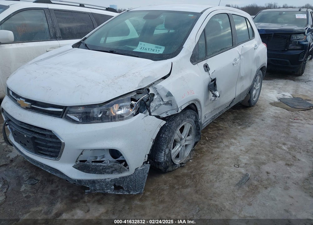 2019 CHEVROLET TRAX LS VIN: 3GNCJKSB2KL370576