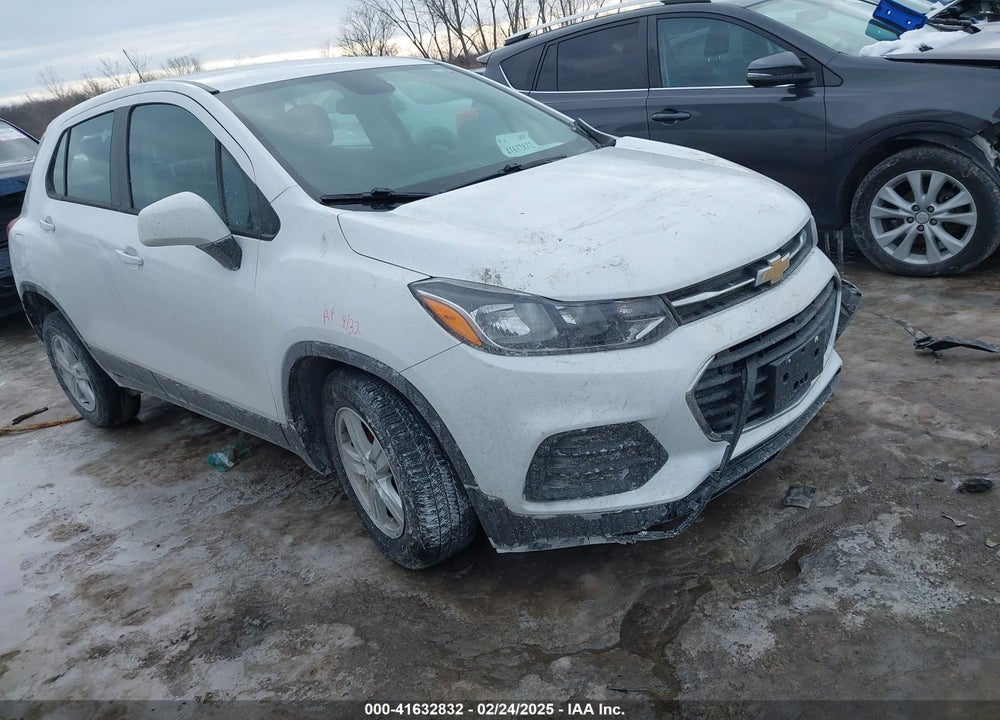 2019 CHEVROLET TRAX LS VIN: 3GNCJKSB2KL370576