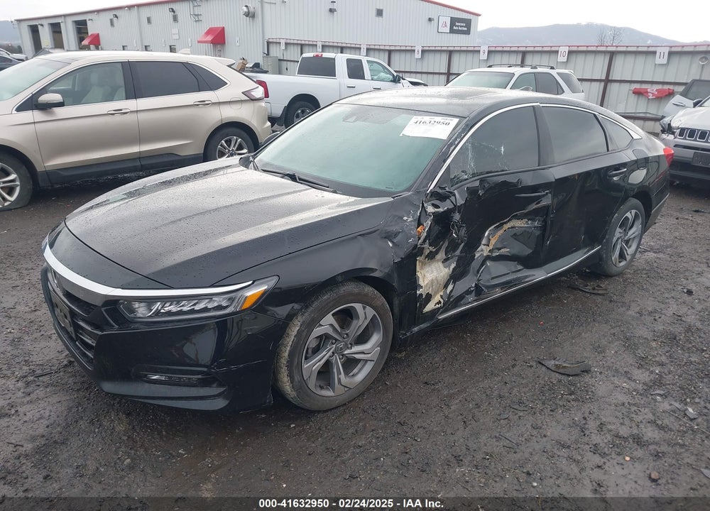 2019 HONDA ACCORD VIN: 1HGCV1F44KA026615