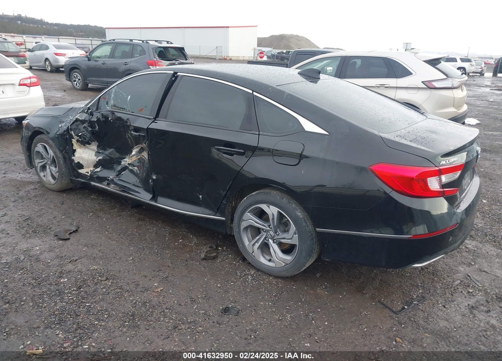 2019 HONDA ACCORD VIN: 1HGCV1F44KA026615