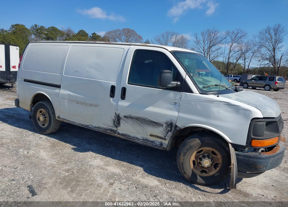 2005 CHEVROLET EXPRESS VIN: 1GCGG25V051193312