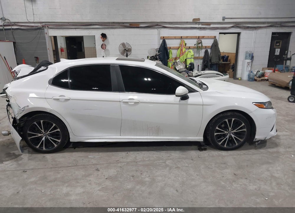 2019 TOYOTA CAMRY VIN: 4T1B11HK4KU280191