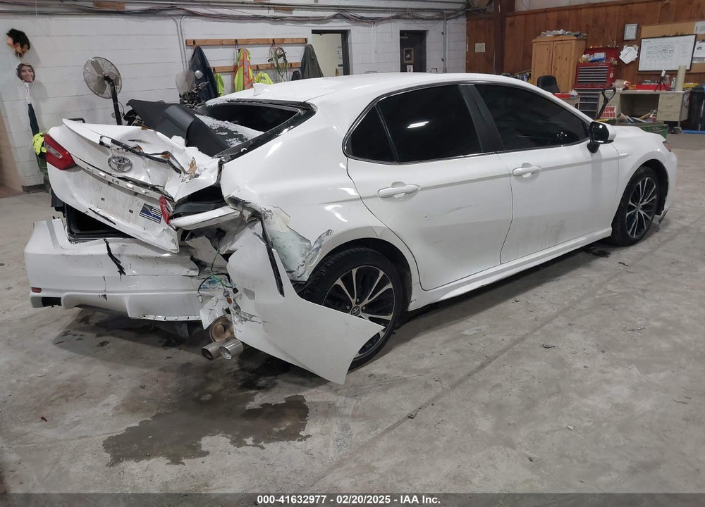 2019 TOYOTA CAMRY VIN: 4T1B11HK4KU280191