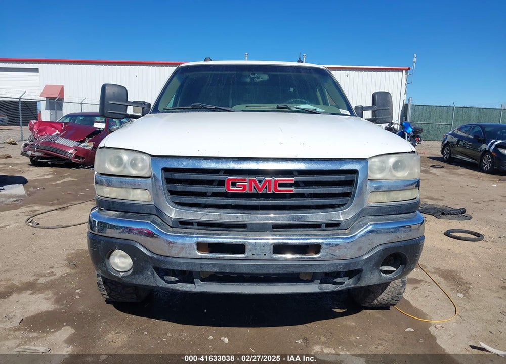 2004 GMC SIERRA 2500HD SLT VIN: 1GTHK23264F256877