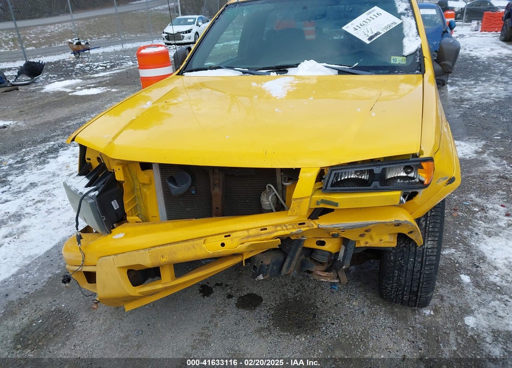 2004 CHEVROLET COLORADO LS VIN: 1GCCS146648161116
