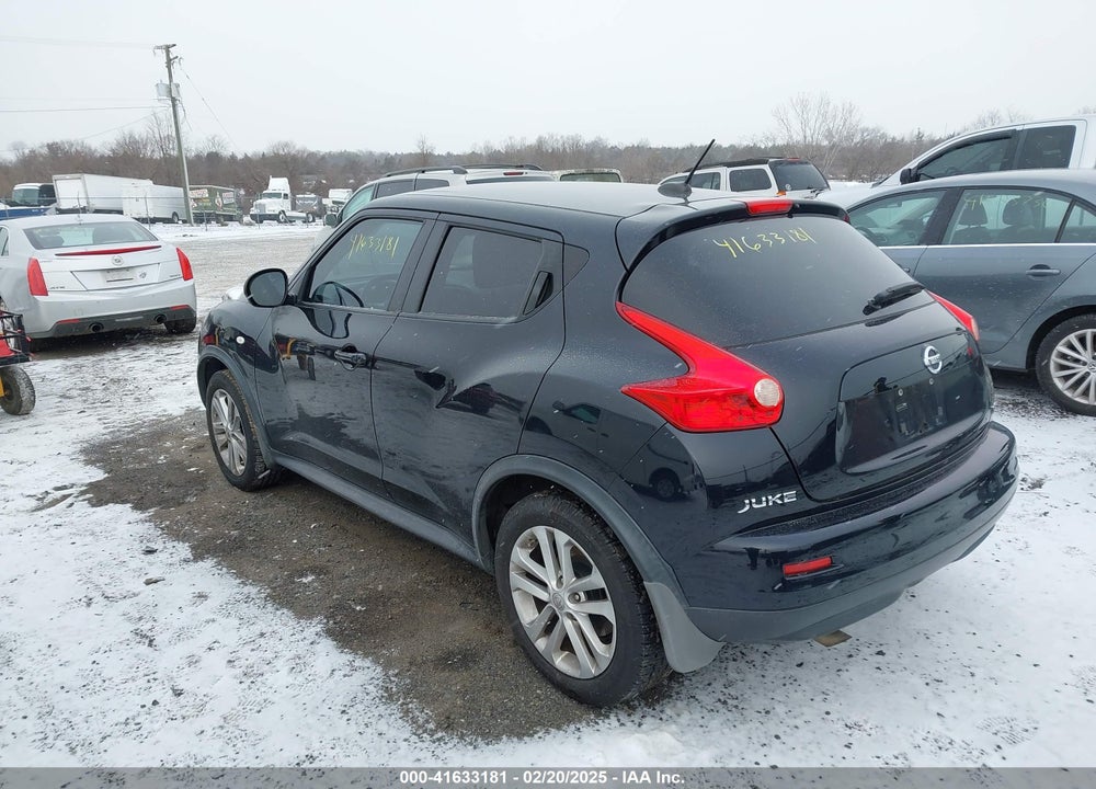 2011 NISSAN JUKE SV VIN: JN8AF5MV1BT011844