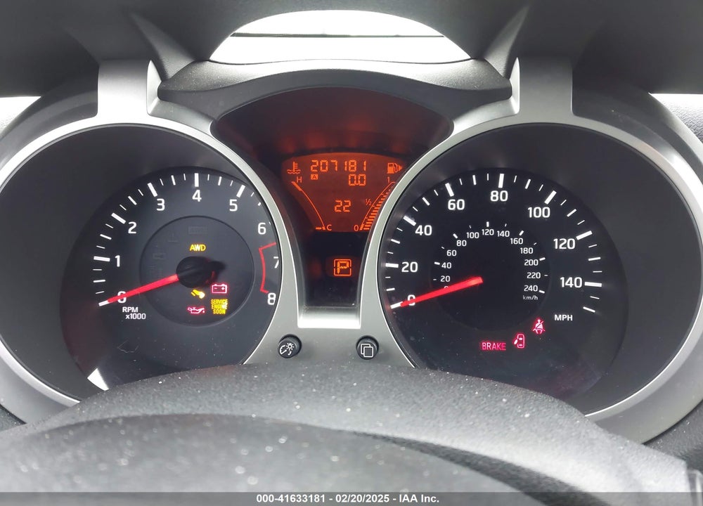 2011 NISSAN JUKE SV VIN: JN8AF5MV1BT011844