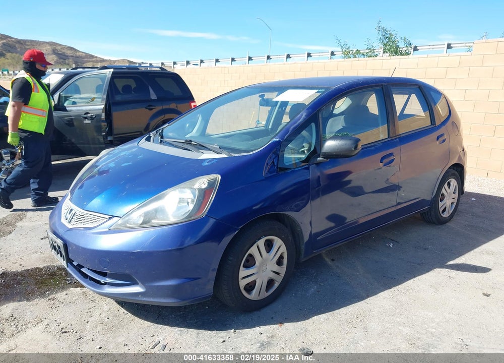 2010 HONDA FIT VIN: JHMGE8H25AC000045