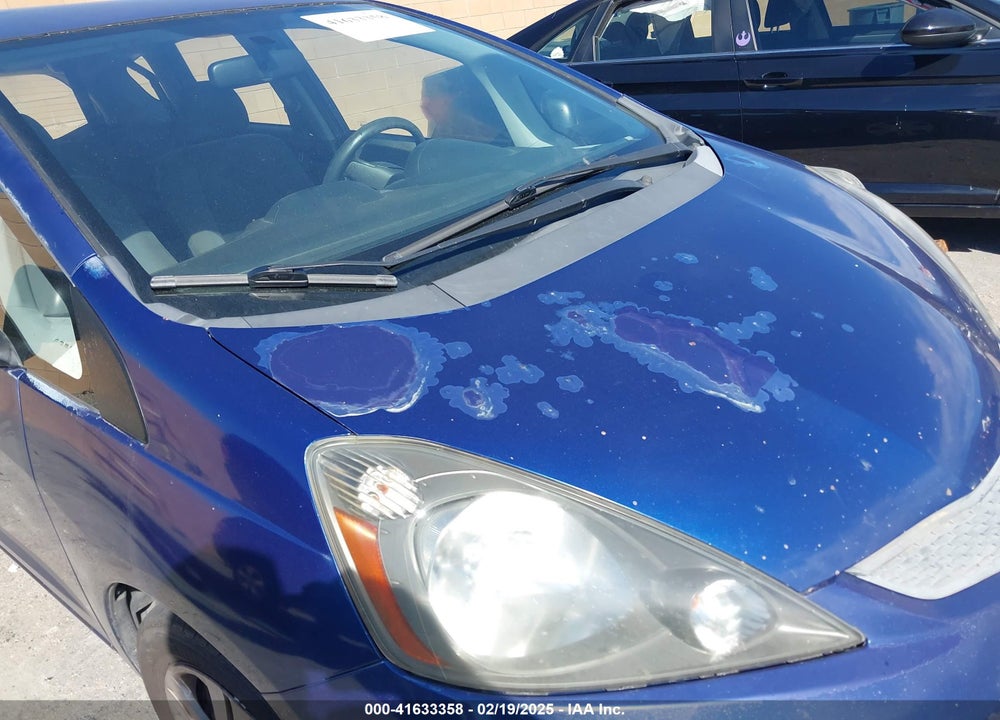 2010 HONDA FIT VIN: JHMGE8H25AC000045