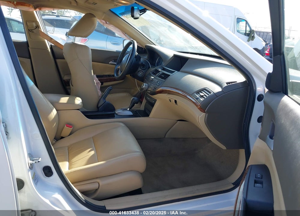 2010 HONDA ACCORD 2.4 EX-L VIN: 1HGCP2F84AA125386