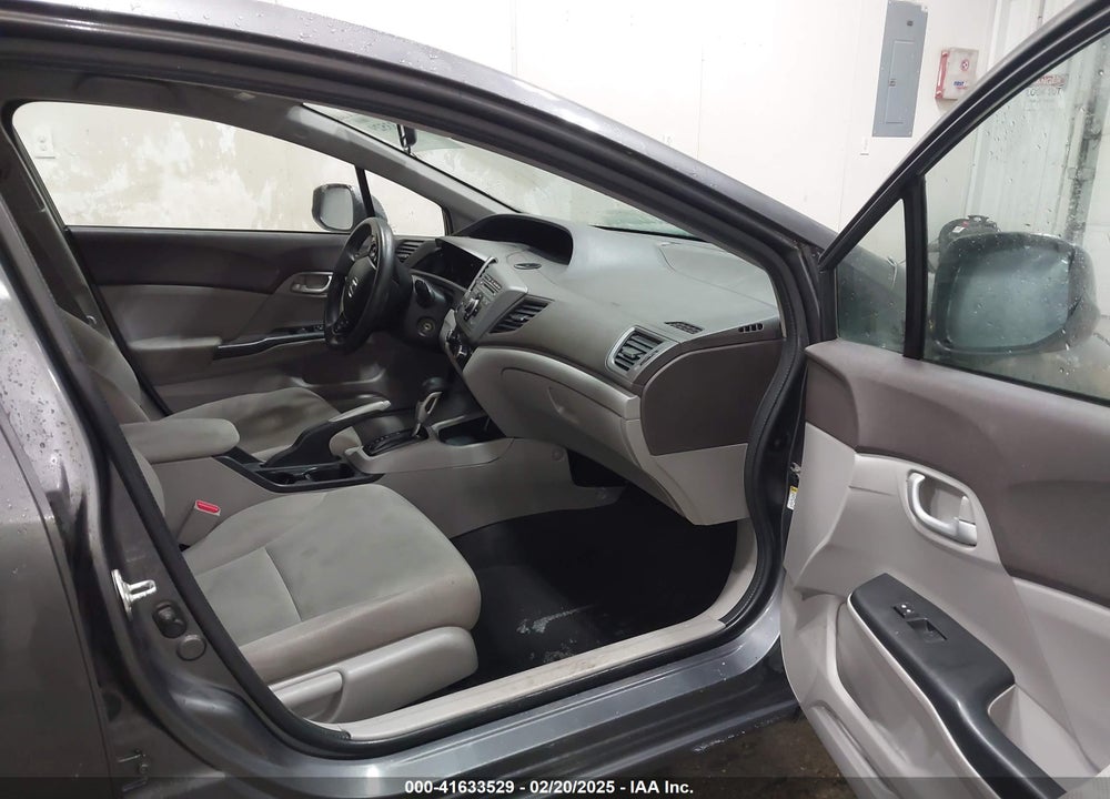 2012 HONDA CIVIC LX VIN: 2HGFB2F57CH574549