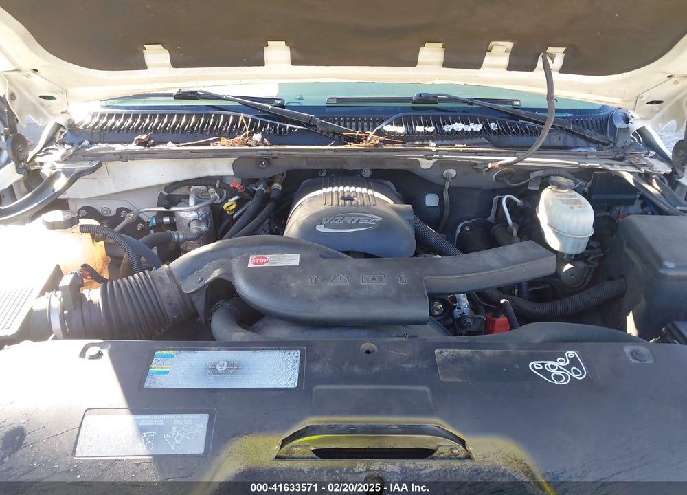 2004 CHEVROLET TAHOE LS VIN: 1GNEC13Z54R112847