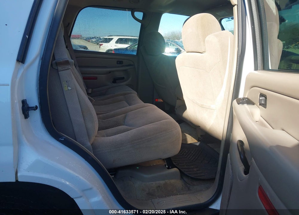 2004 CHEVROLET TAHOE LS VIN: 1GNEC13Z54R112847