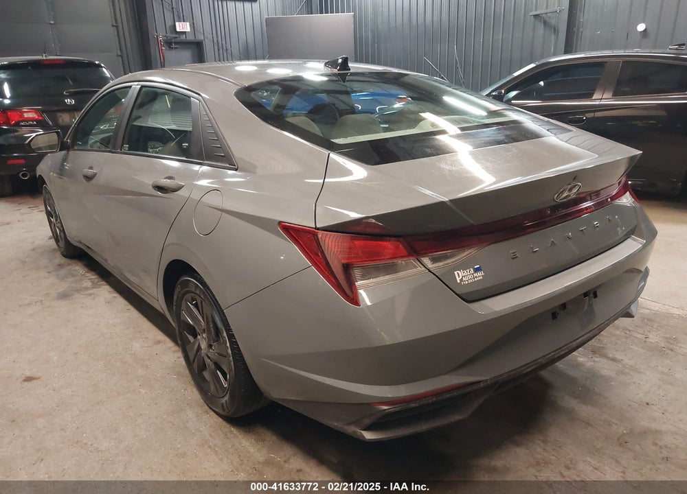 2022 HYUNDAI ELANTRA VIN: KMHLM4AG3NU283820