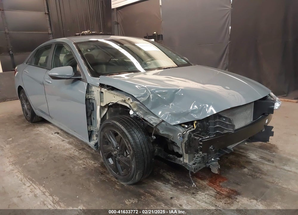 2022 HYUNDAI ELANTRA VIN: KMHLM4AG3NU283820