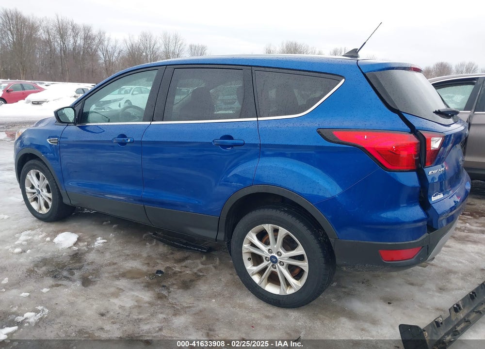 2019 FORD ESCAPE SE VIN: 1FMCU9GD1KUA57846