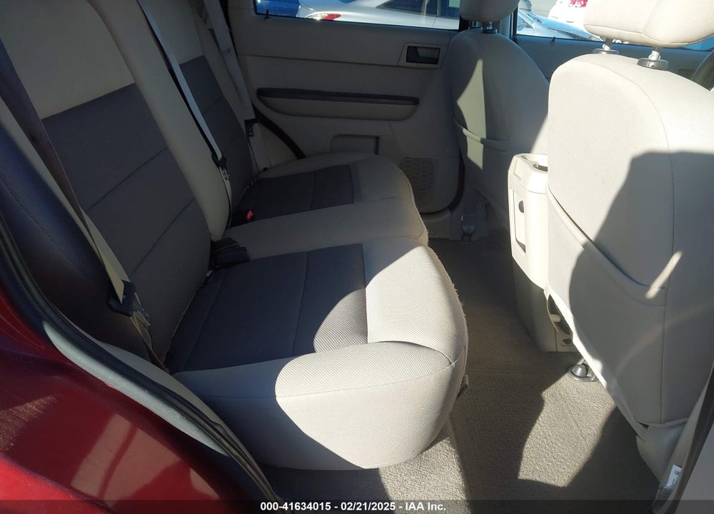 2008 FORD ESCAPE XLT VIN: 1FMCU03118KD07016