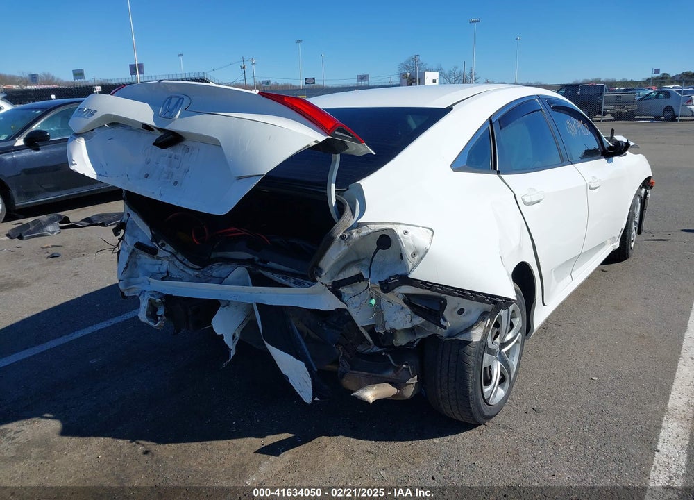 2018 HONDA CIVIC LX VIN: 2HGFC2F51JH558003