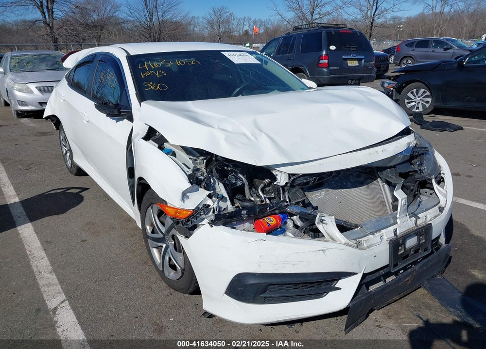 2018 HONDA CIVIC LX VIN: 2HGFC2F51JH558003