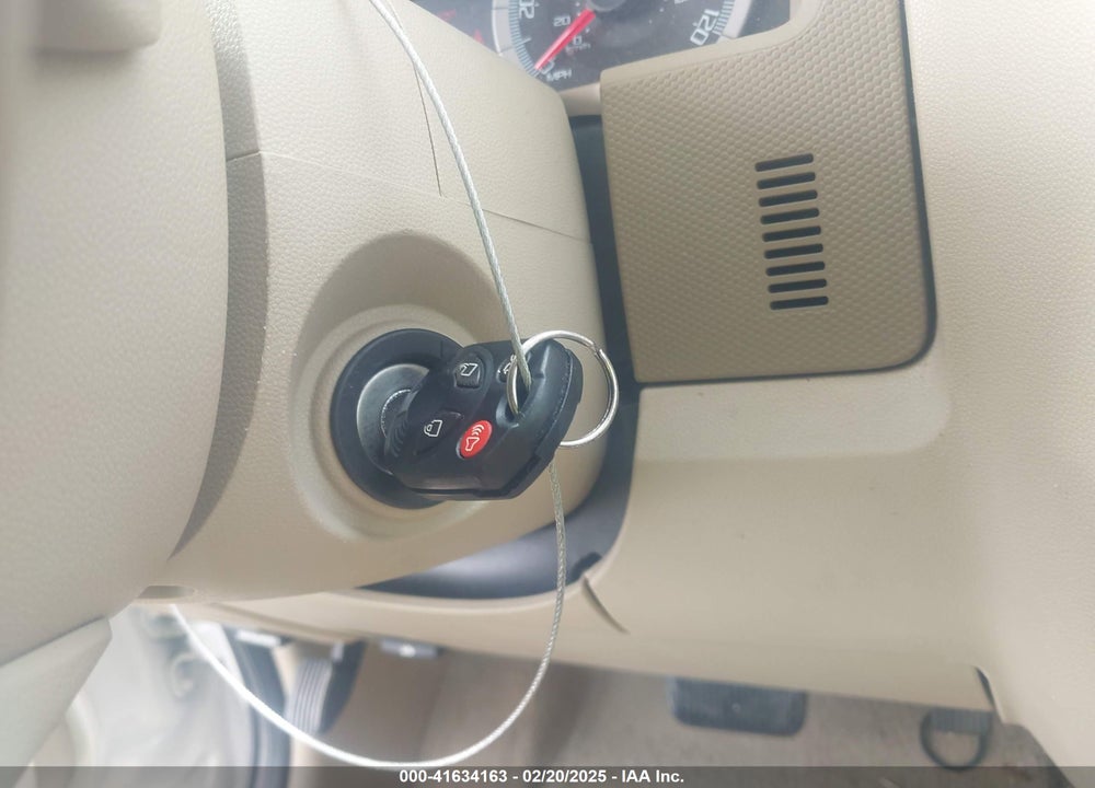 2010 FORD ESCAPE VIN: 1FMCU0DGXAKA12800