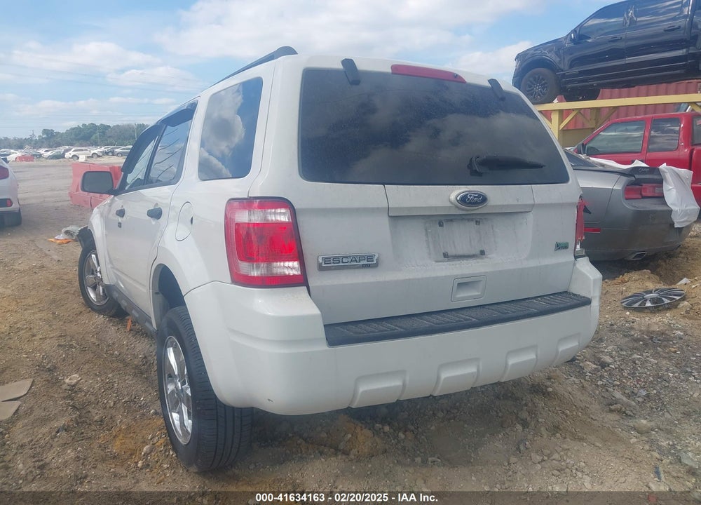 2010 FORD ESCAPE VIN: 1FMCU0DGXAKA12800