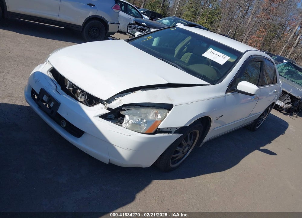 2005 HONDA ACCORD 2.4 LX VIN: 1HGCM56425A108213