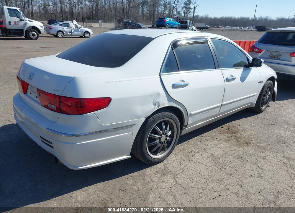 2005 HONDA ACCORD 2.4 LX VIN: 1HGCM56425A108213