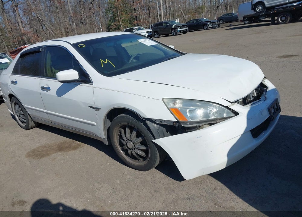 2005 HONDA ACCORD 2.4 LX VIN: 1HGCM56425A108213