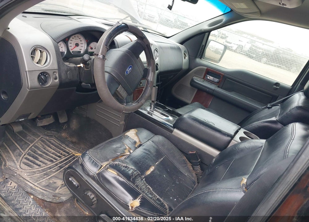 2006 FORD F-150 VIN: 1FTPX12V76NB86527