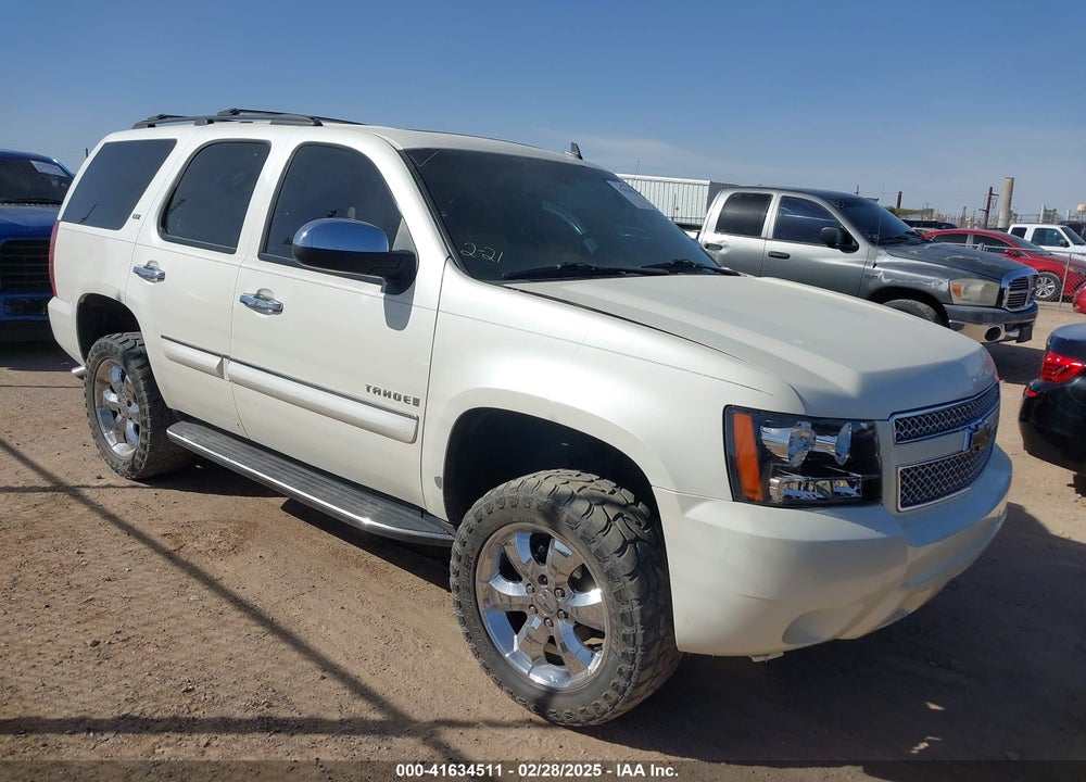2008 CHEVROLET TAHOE LTZ VIN: 1GNFK13028R196298