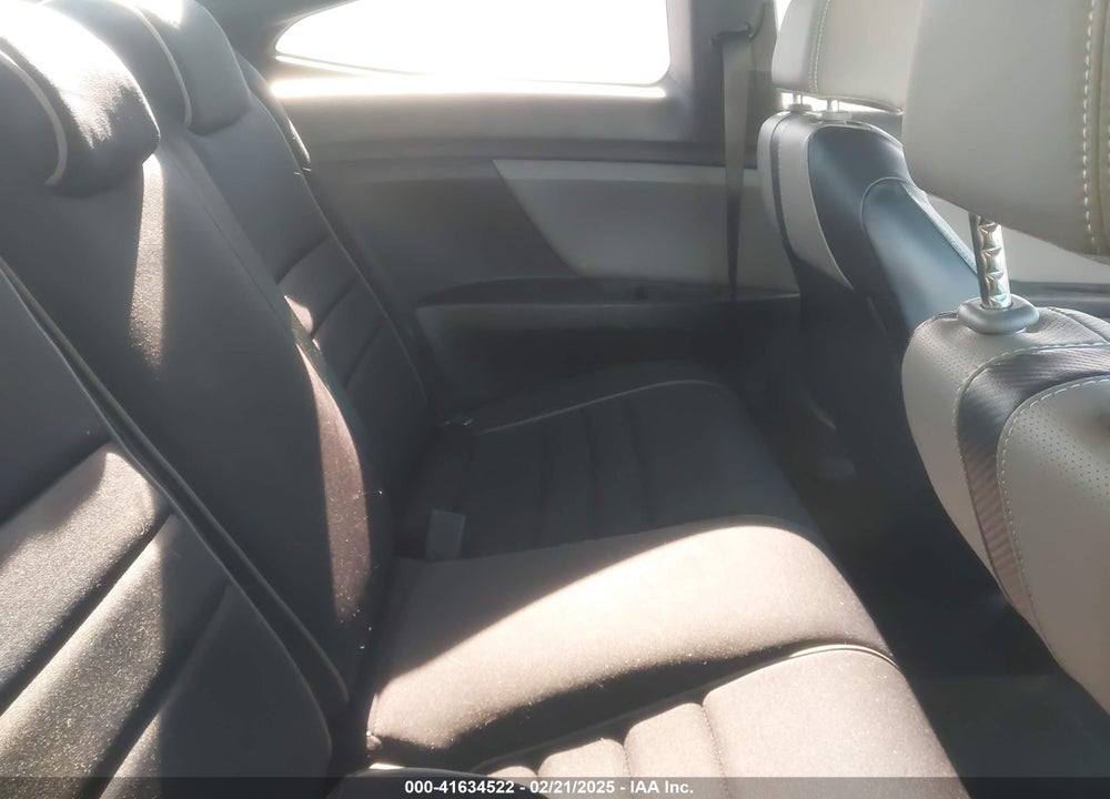 2016 HONDA CIVIC VIN: 2HGFC3B71GH362214