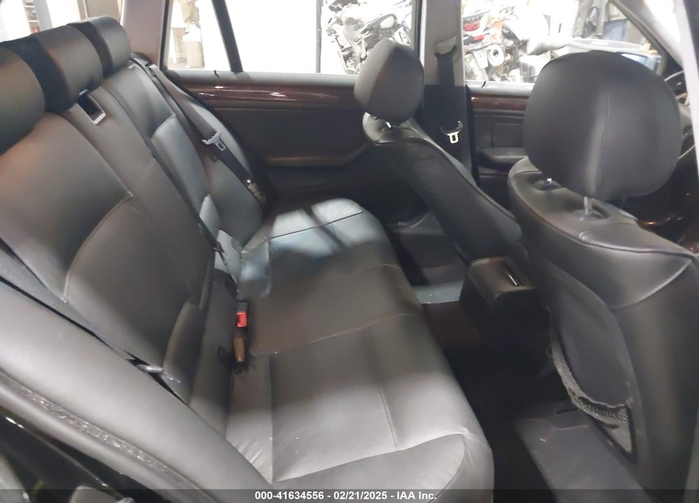 2004 BMW 325XIT VIN: WBAEP33464PF04602