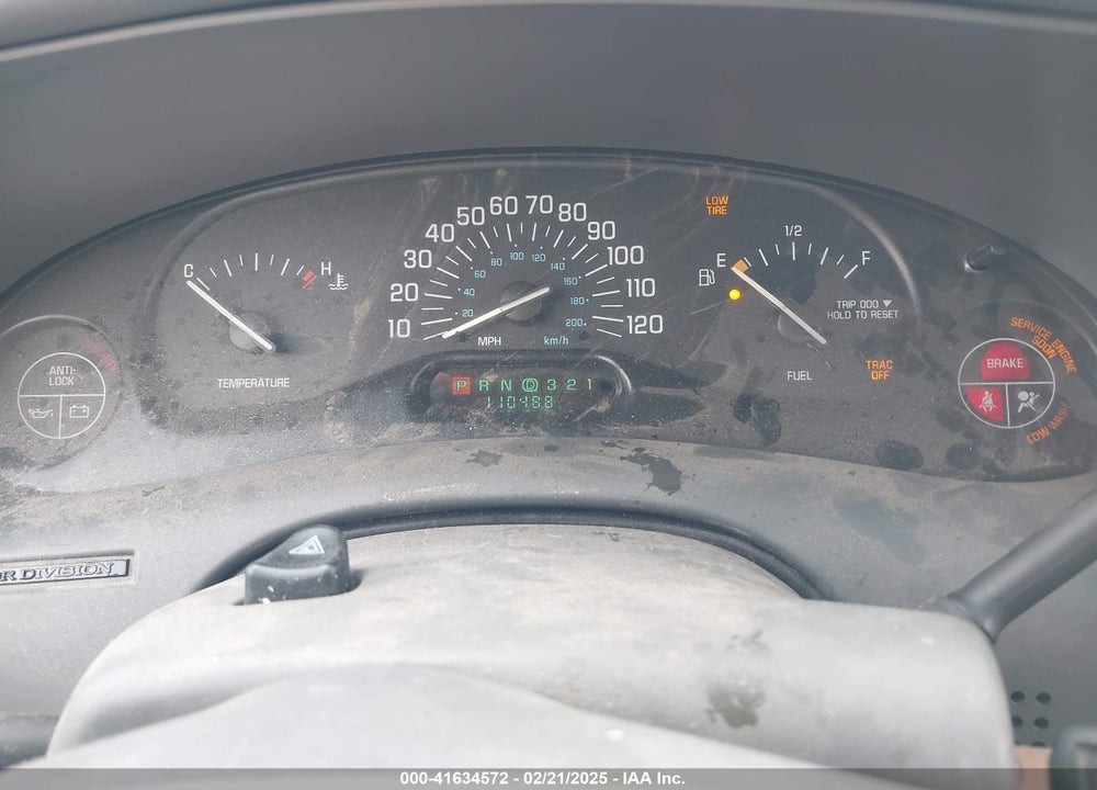 2002 BUICK CENTURY CUSTOM VIN: 2G4WS52J821184050