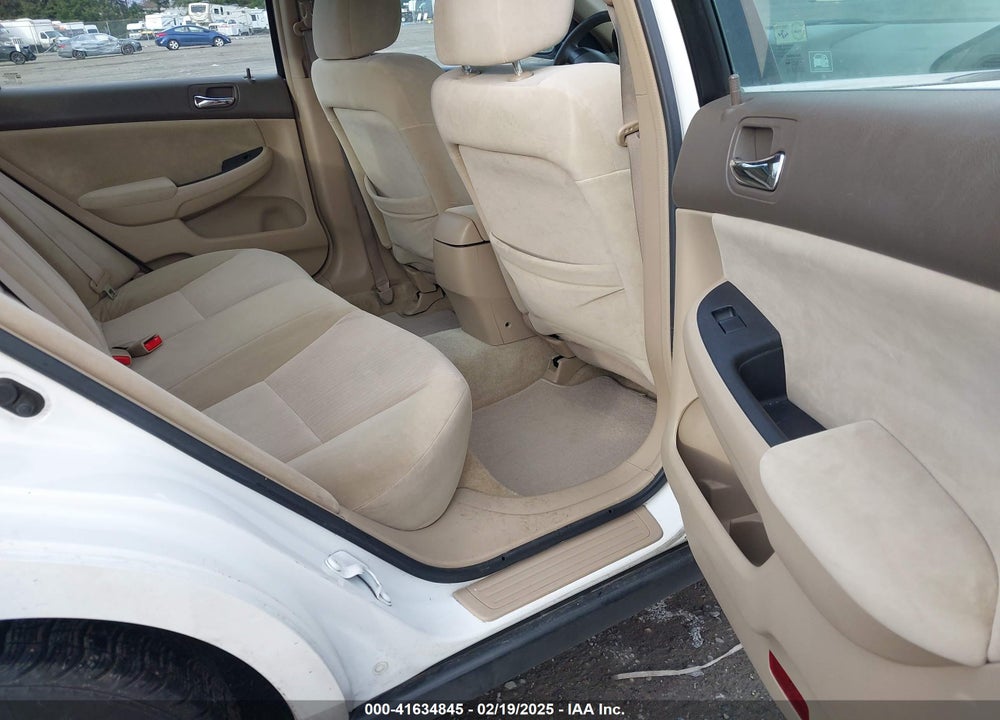 2003 HONDA ACCORD 2.4 LX VIN: 1HGCM56403A086337