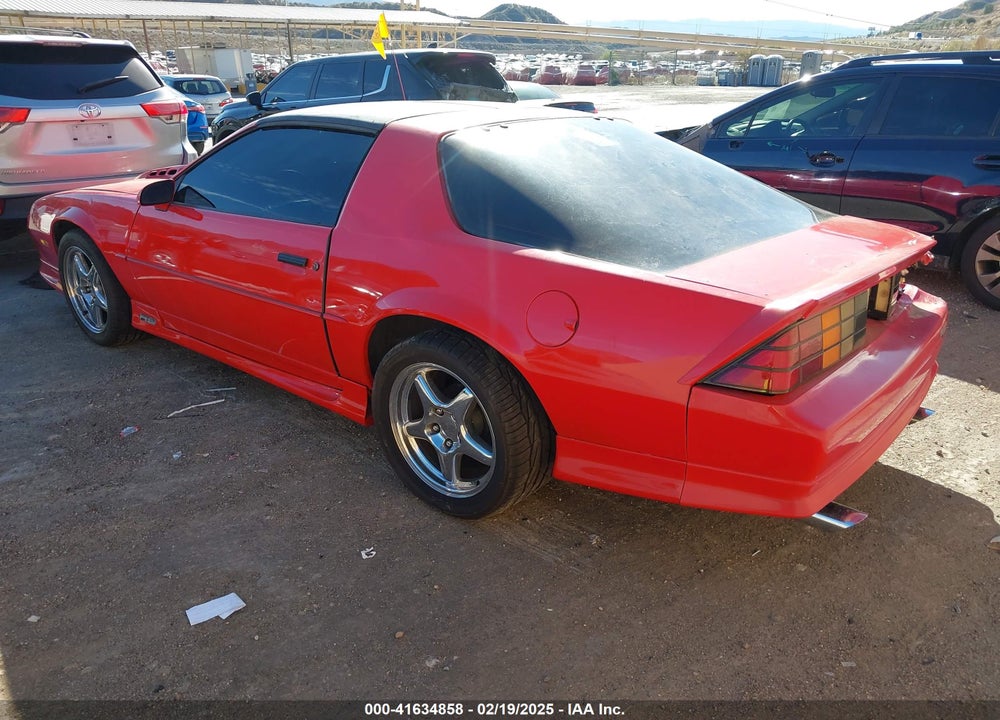 1992 CHEVROLET CAMARO RS VIN: 1G1FP23E1NL131574