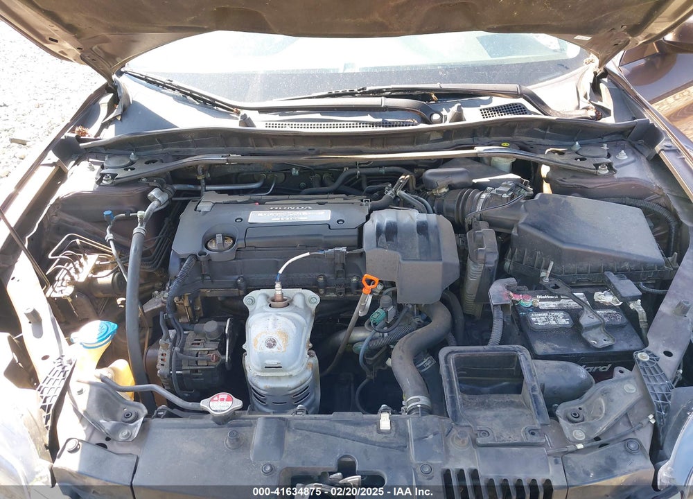 2013 HONDA ACCORD VIN: 1HGCT1B85DA023594