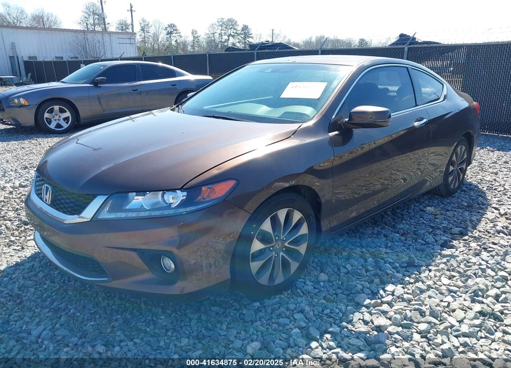 2013 HONDA ACCORD VIN: 1HGCT1B85DA023594