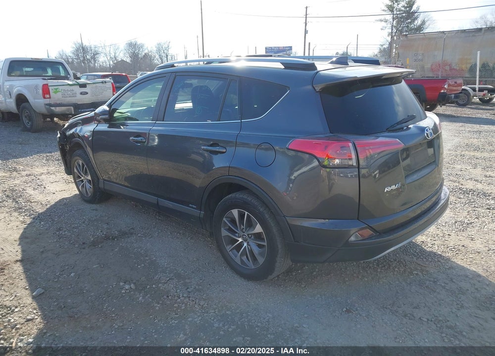 2018 TOYOTA RAV4 HYBRID XLE VIN: JTMRJREV5JD174511