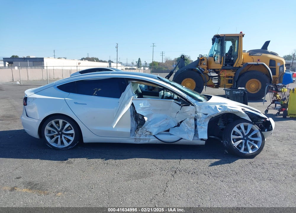 2020 TESLA MODEL 3 VIN: 5YJ3E1EB8LF628831