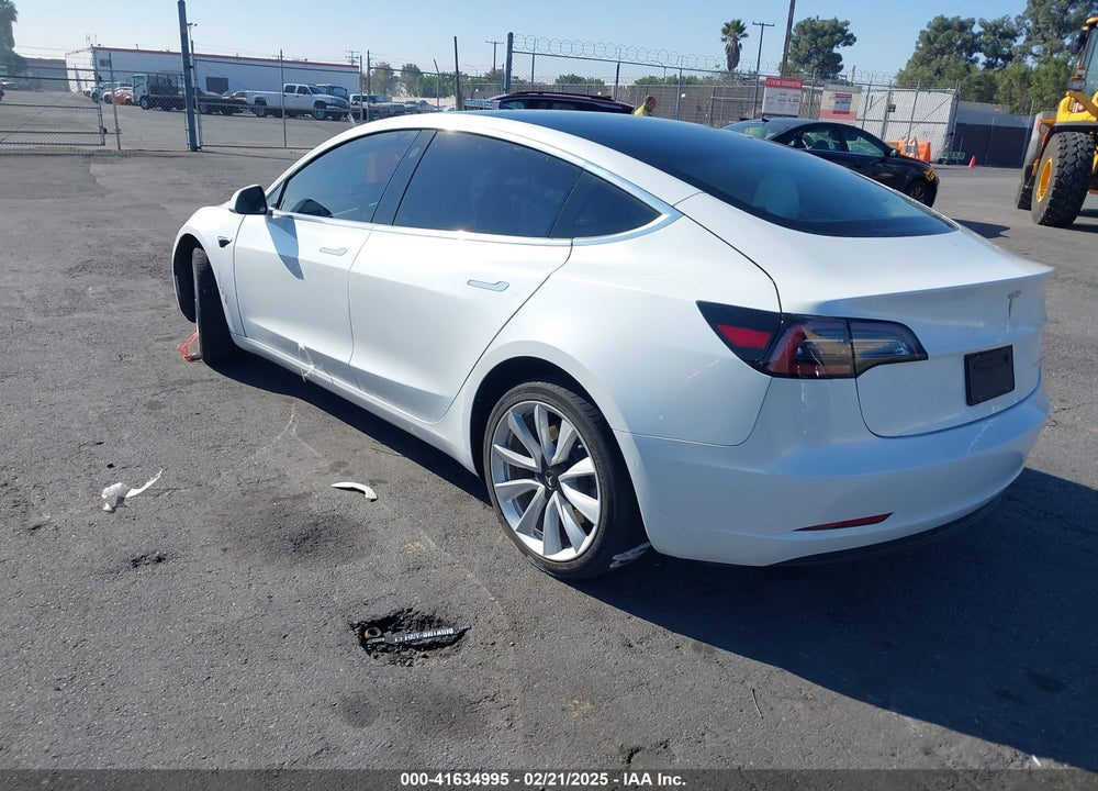 2020 TESLA MODEL 3 VIN: 5YJ3E1EB8LF628831