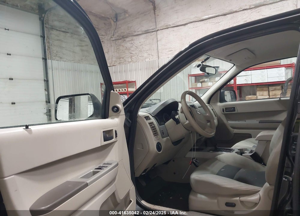2008 FORD ESCAPE XLT VIN: 1FMCU93Z08KA79147
