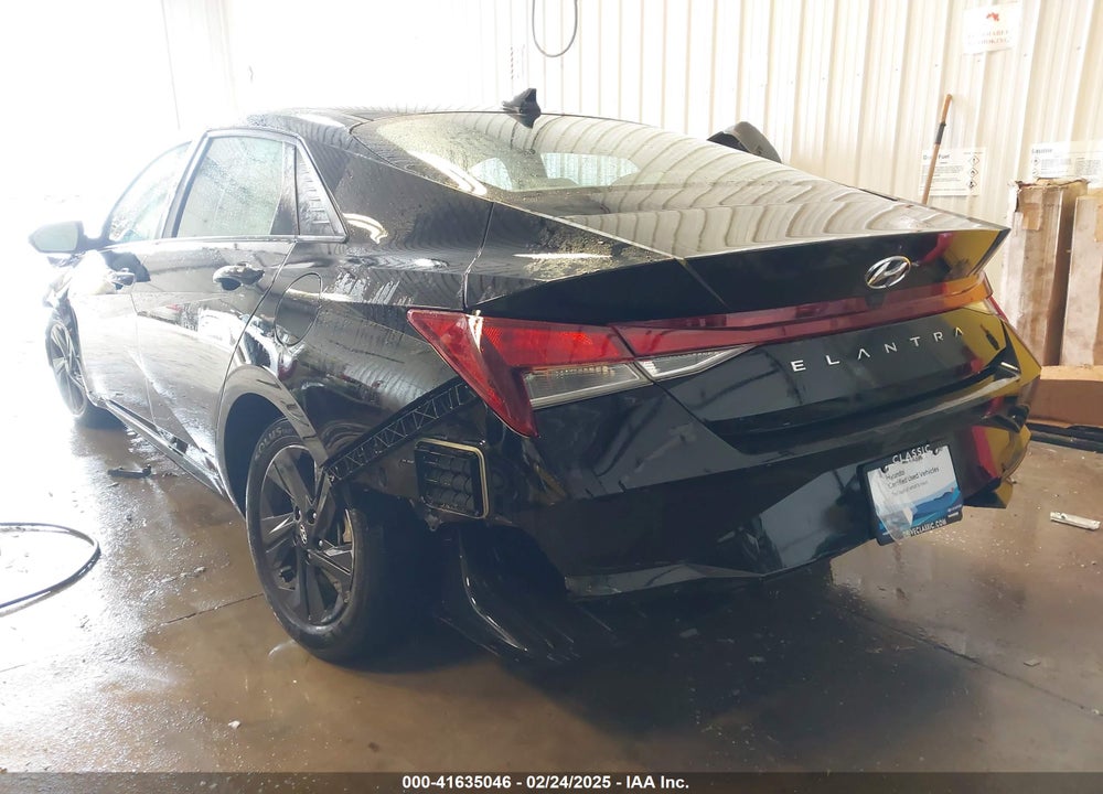 2022 HYUNDAI ELANTRA SEL VIN: KMHLM4AG4NU290646
