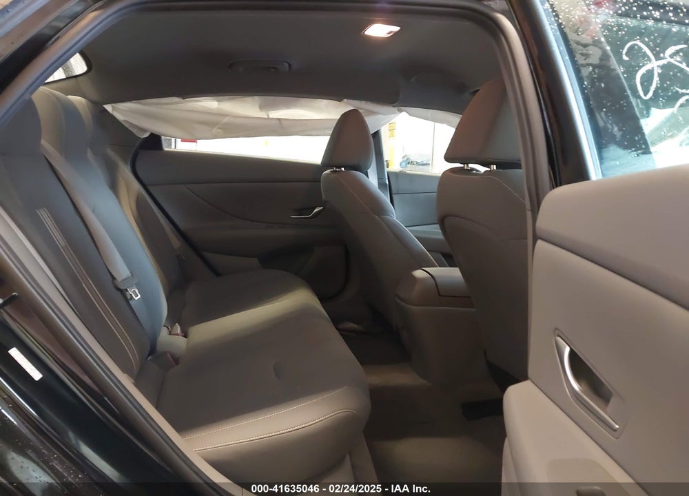 2022 HYUNDAI ELANTRA SEL VIN: KMHLM4AG4NU290646