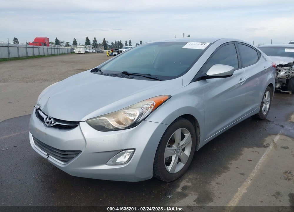 2013 HYUNDAI ELANTRA VIN: 5NPDH4AE9DH429240