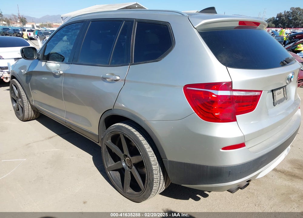 2011 BMW X3 XDRIVE28I VIN: 5UXWX5C55BL709484