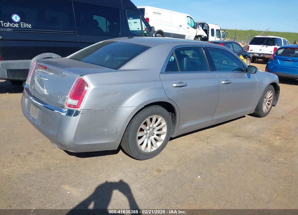 2014 CHRYSLER 300 VIN: 2C3CCAAG9EH103401
