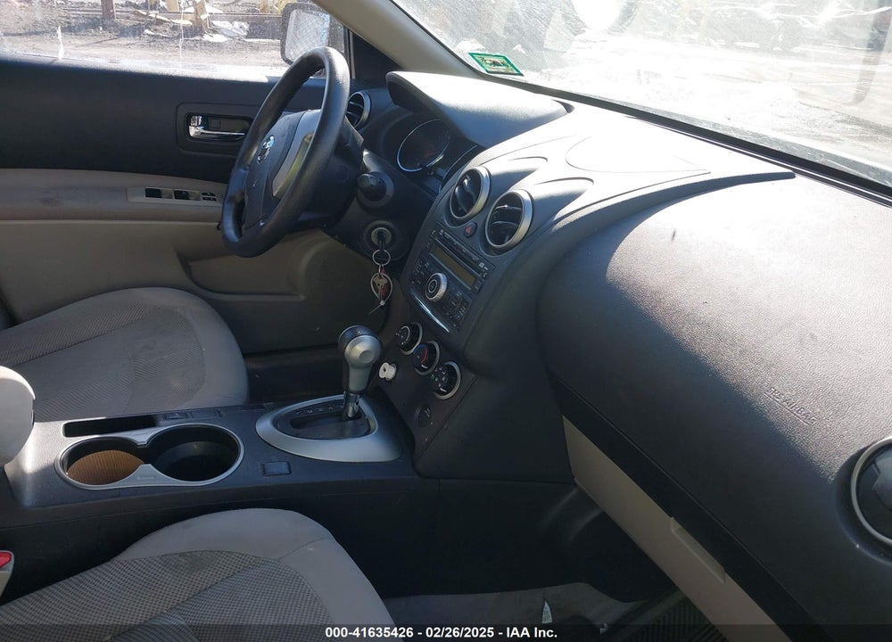 2014 NISSAN ROGUE SELECT S VIN: JN8AS5MV6EW202884